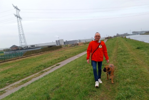 Ton%20de%20Bok%20in%20Plukmadese%20polder.jpg